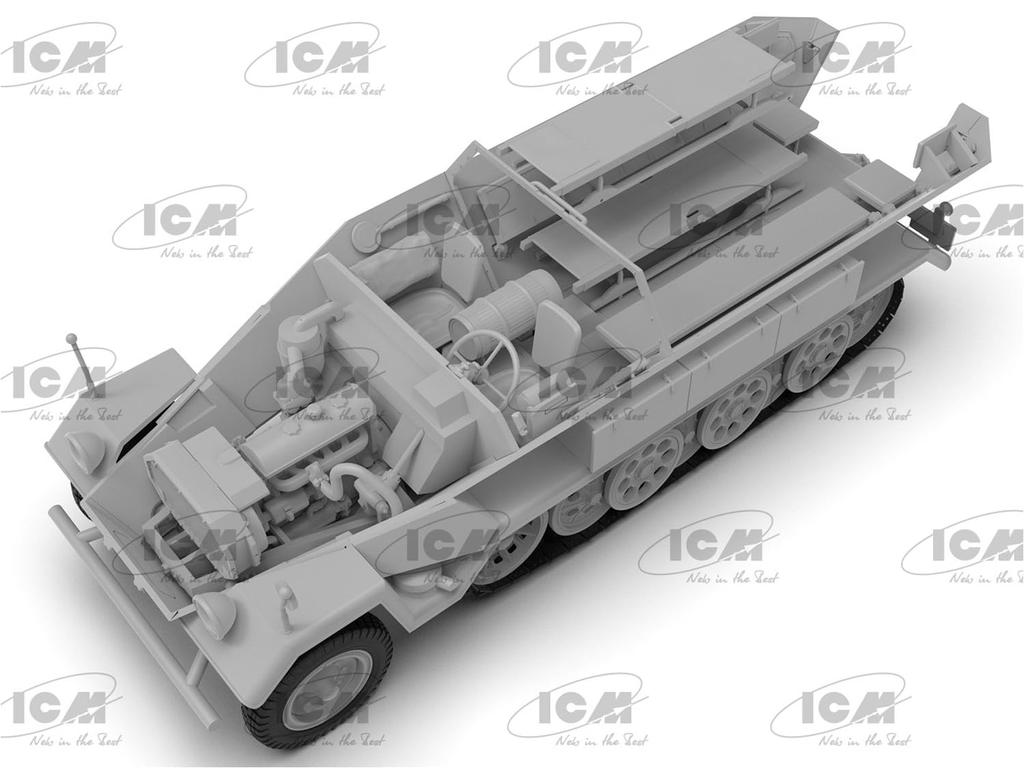 ICM German Armored Ambulance Plastic Model 35113 1/35 Sd.Kfz.251/8 Ausf.A