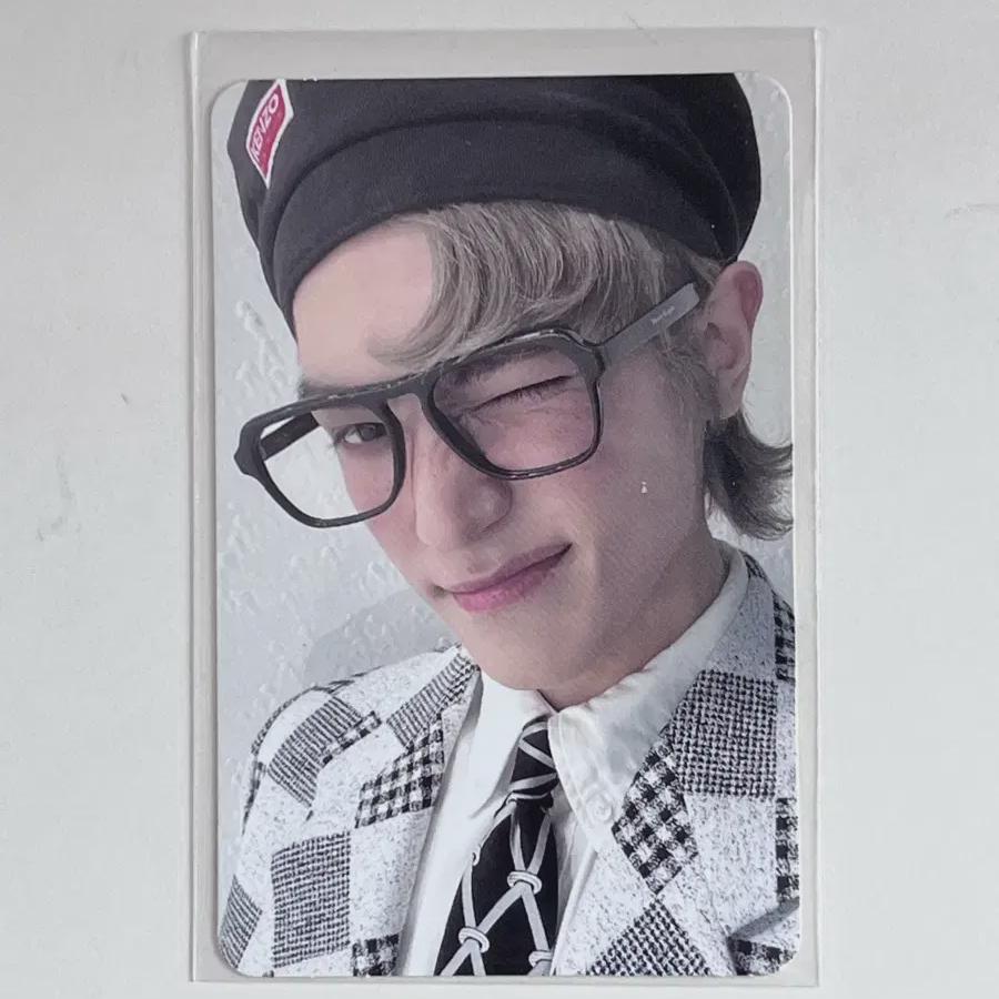 

NCT 127 Тэён Сольный Альбом Шарала Очки Фотокарточка