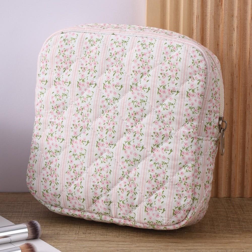 Cute Quilted Sanitary Napkin Organizer Bag Cotton Large Capacity Women's Mini Clutch Bag Zipper Keychain Earphone Coin Purse
