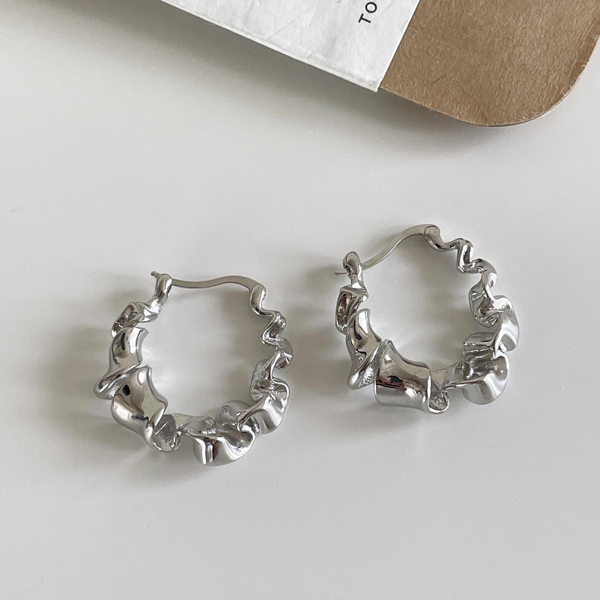 

Серьги-иглы из серебра 925 пробы с нестандартной лентой, женские, простые, индивидуального дизайна, серьги премиум-класса Sense, уникальные застежки для ушей на осень и зиму A pair of 925 silver needles