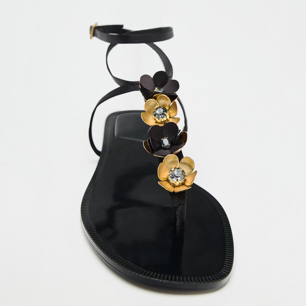 Luxury Crystal Flowers Decor Women Flats Sandals Sexy Ankle Strap Summer Beach Slides Streetwear Modern Sandals Shoes