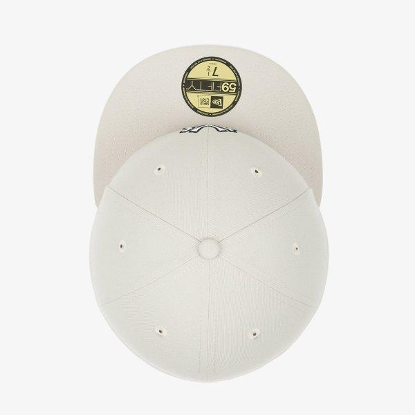 New Era Basic Outline Fitted Cap New York Yankees Stone