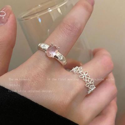 Adjustable Hollow Flower Ring – Elegant, Versatile, and Celebrity-Inspired for the Index Finger