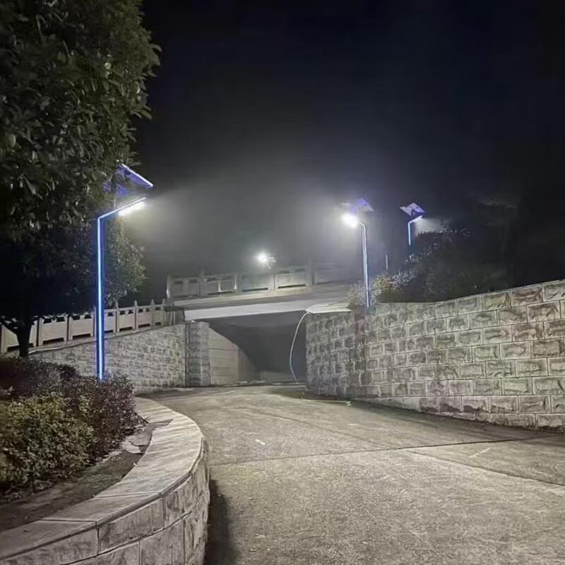 Solar Powered L-Shape Aluminum Landscape Street Light