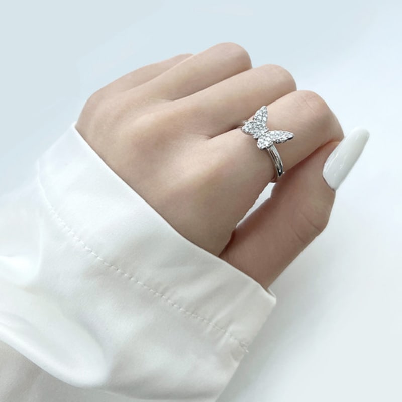 KINDABABY cubic butterfly necklace / ring
