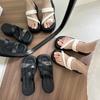 Muffin Thick-soled Slippers Women's 2025 New Summer Wear Fashionable and Versatile Height Increase Lightweight Soft Bottom Stepping On Shit Beach