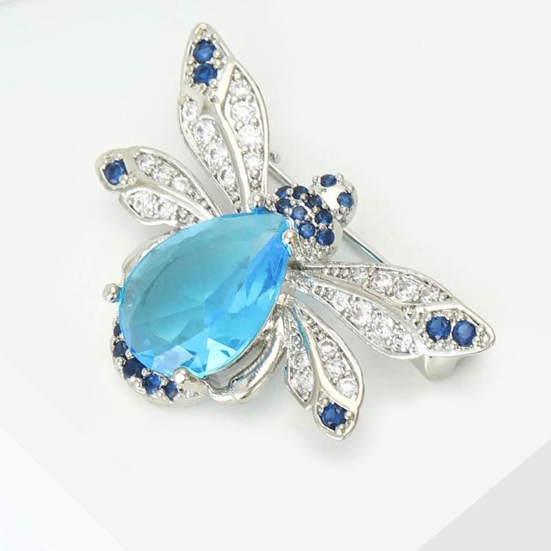 Sparkling Crystal Bees Pin Fashion Jewelry For Shirt Jacket Dress Decoration Playful Design Rhinestones Pin Accessory