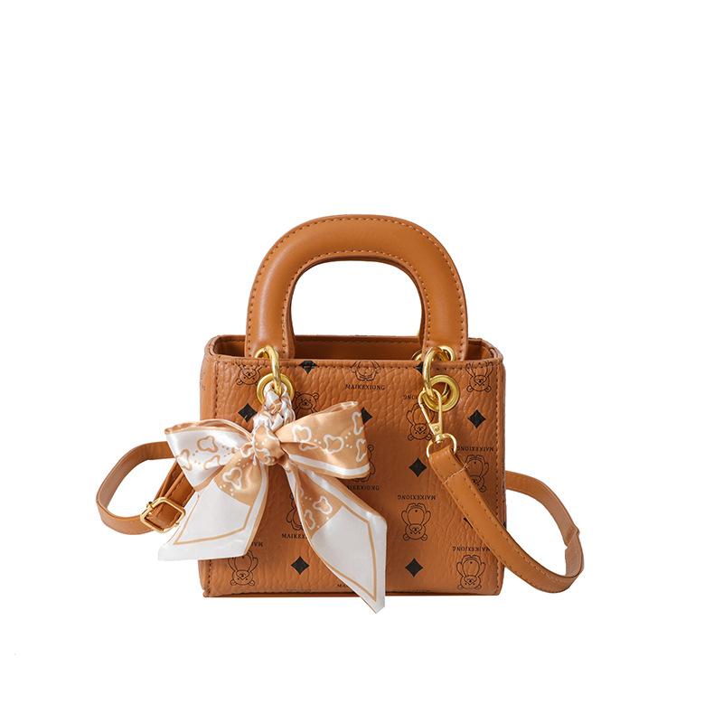New fashion contrasting bag portable shoulder messenger women's bag