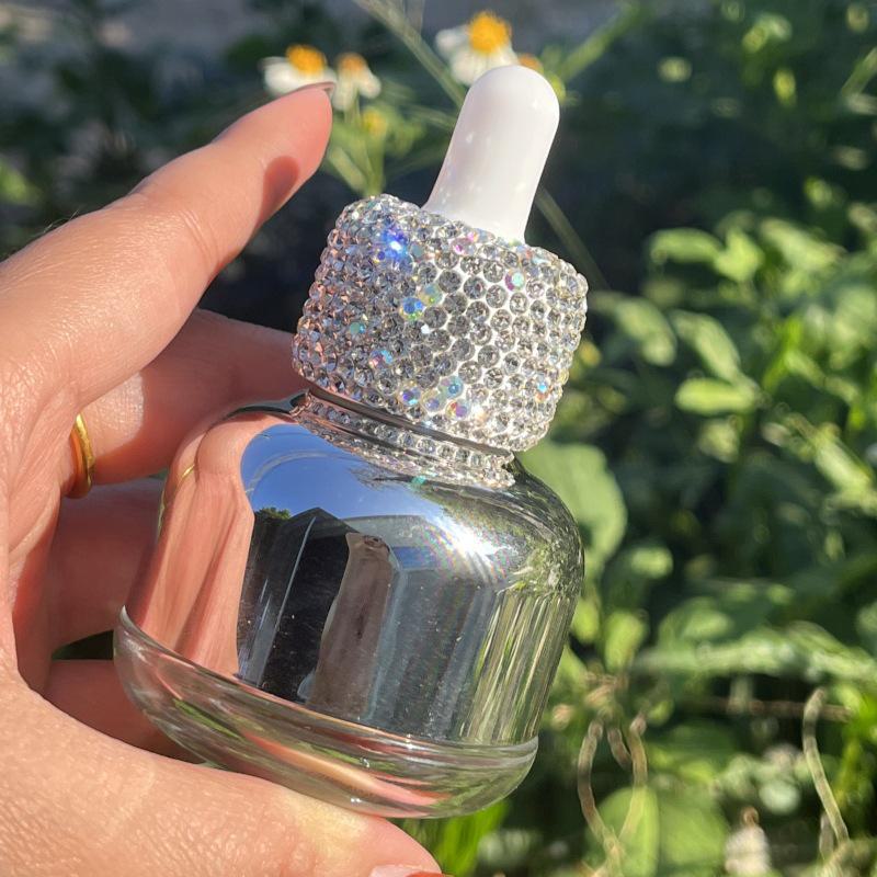 Skleněná lahvička s kapátkem s diamanty – 30ml luxusní nádobka na esenciální oleje na parfémy a péči o pleť