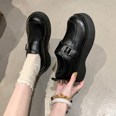 Vielseitige Muffin-Plateau-Einzelschuhe mit Röcken und kleinen Lederschuhen für Damen Frühjahr 2025 neu schwarz britische Loafer