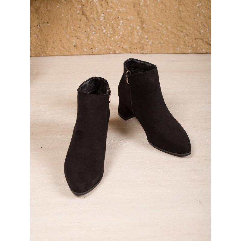 Suede Pointed Toe Plus Size Mid-heeled Fashion Boots 2025 Winter New Thick-heeled Martin Boots for Women