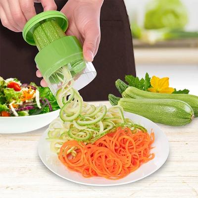 Innovativ Justerbar Spiralrivare Skärare Multifunktionell Grönsaksfrukt Zucchiniskivare för Kök Multifunktionella Verktyg