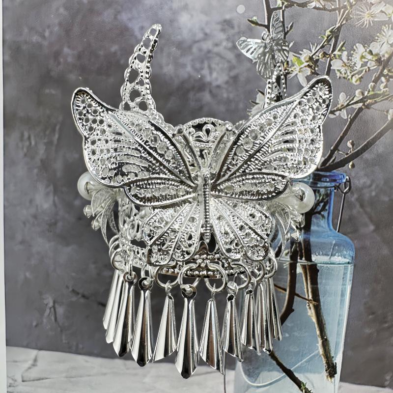 

Guizhou Miao Silver Hat Fridge Magnet Souvenir