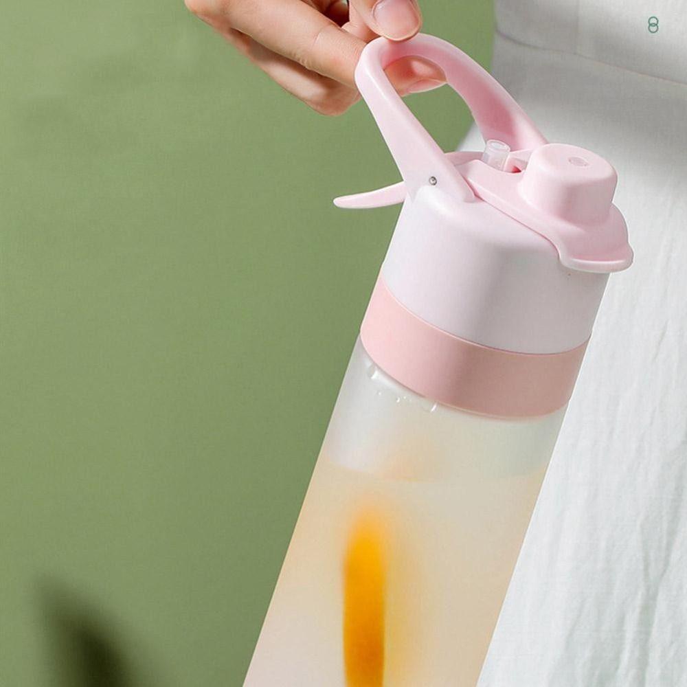 Large Capacity Water Bottle Spray Sports Water Cup Gradual Fog Surface Water Cup