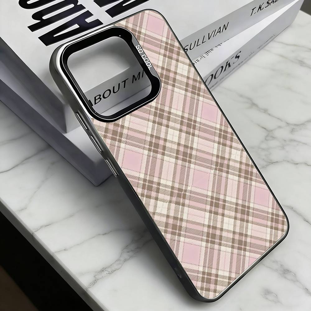 Fashionable Classic Plaid Pattern Phone Case For iPhone 17,16,15,14,13,12,11 Plus,Pro Max,XS,Colorful Silver Black Cover