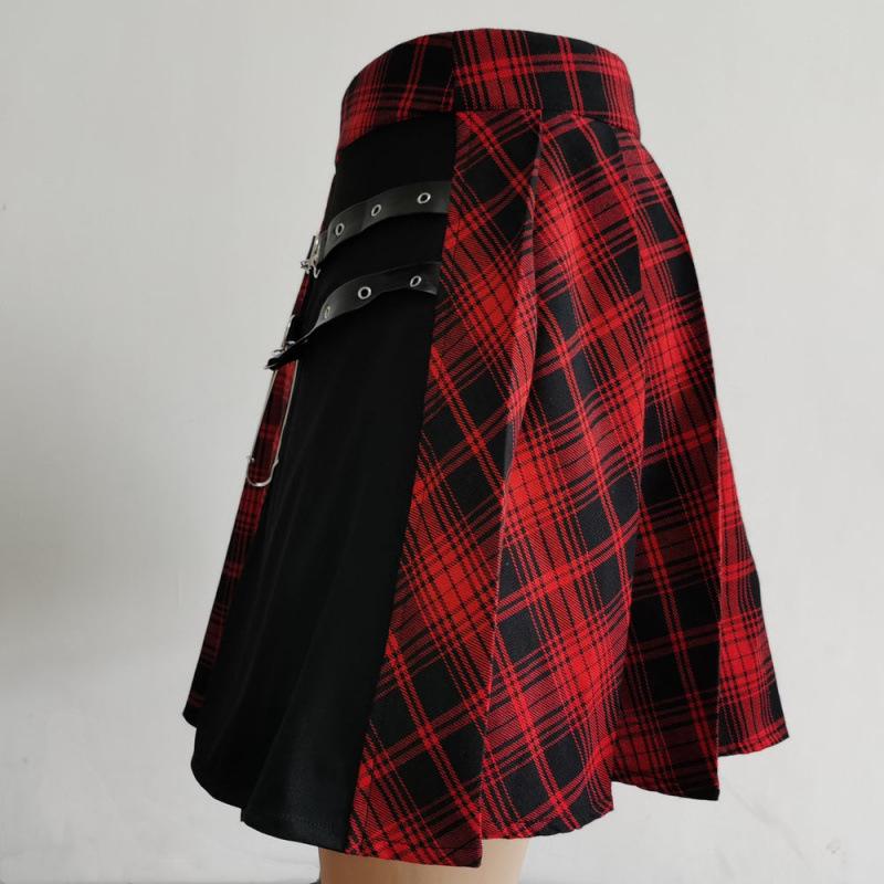 Plus Size Women's Punk Pleated Skirt Pants in Black & White Plaid