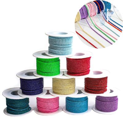 Cucito e maglia – Strass