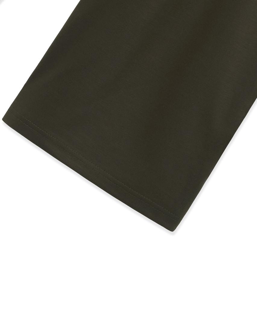CAMEL WORK One-Pleat Wide Cargo Sweatpants (Khaki)