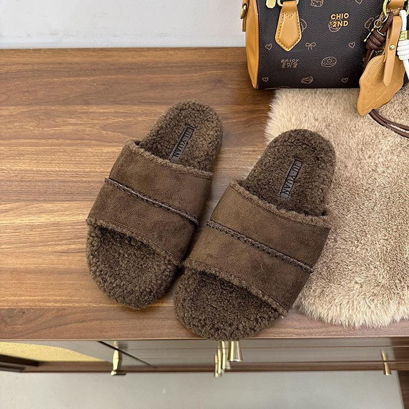 Maillard shoes drag thick soles with fluffy slippers women's shoes wear 2025 autumn new one-pedal lazy shoes