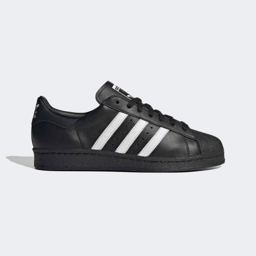 

Adidas Unisex Sneakers Superstar 82 Ji2026 blacks/280