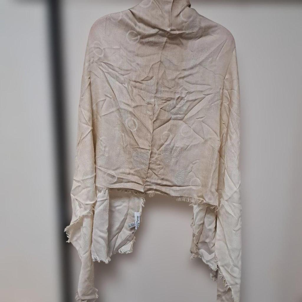 Used Salvatore Ferragamo Stole Beige