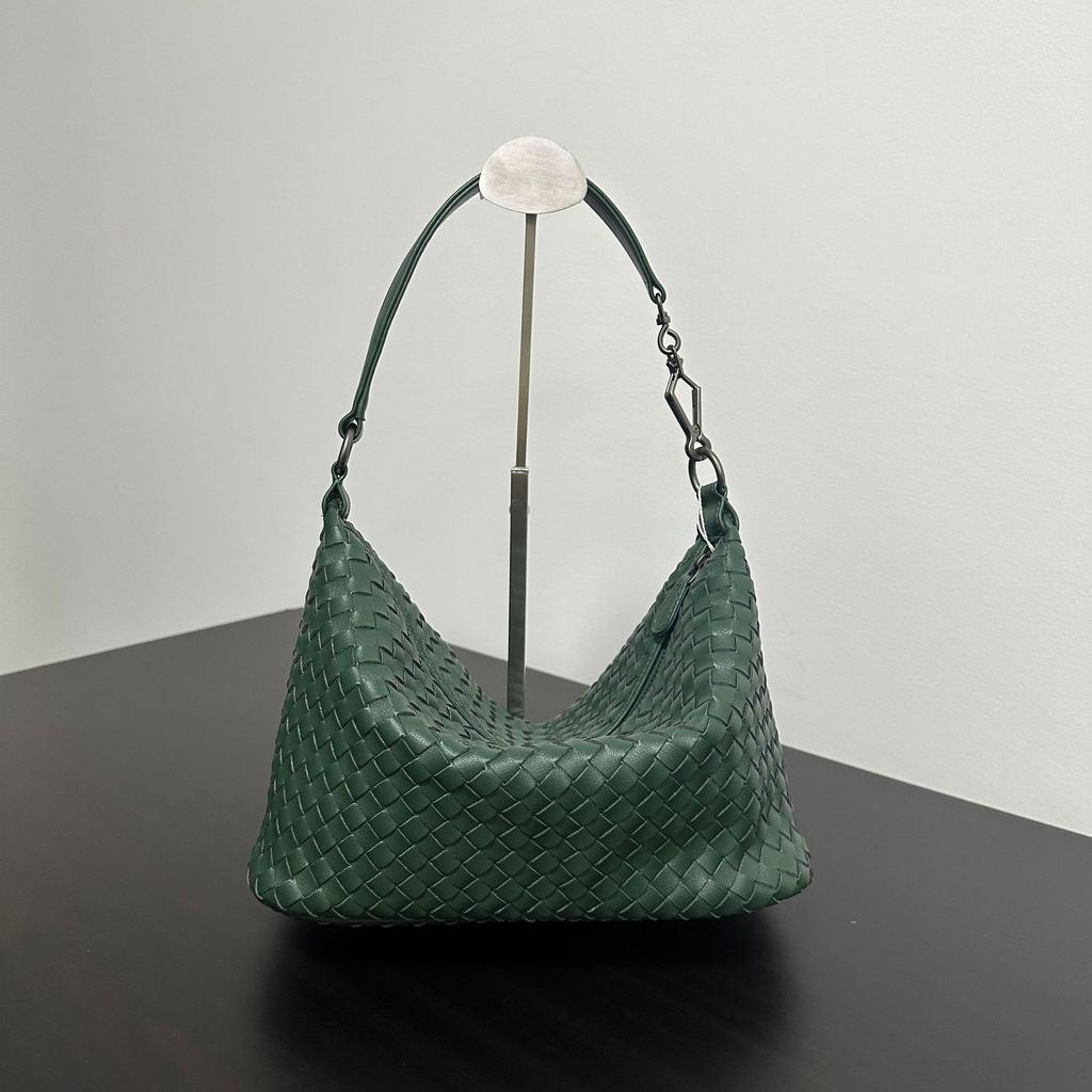 Leather Hand-woven Large Lunch Box Bag, Dog Walking Bag, Underarm Bag, Daily Versatile Handbag, Shoulder Messenger Bag, Women's
