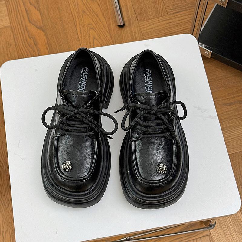 

Маленькие кожаные туфли в британском стиле женские туфли новые весна и осень лето черные лоферы универсальные мягкая подошва толстая подошва с юбкой 39 чёрный