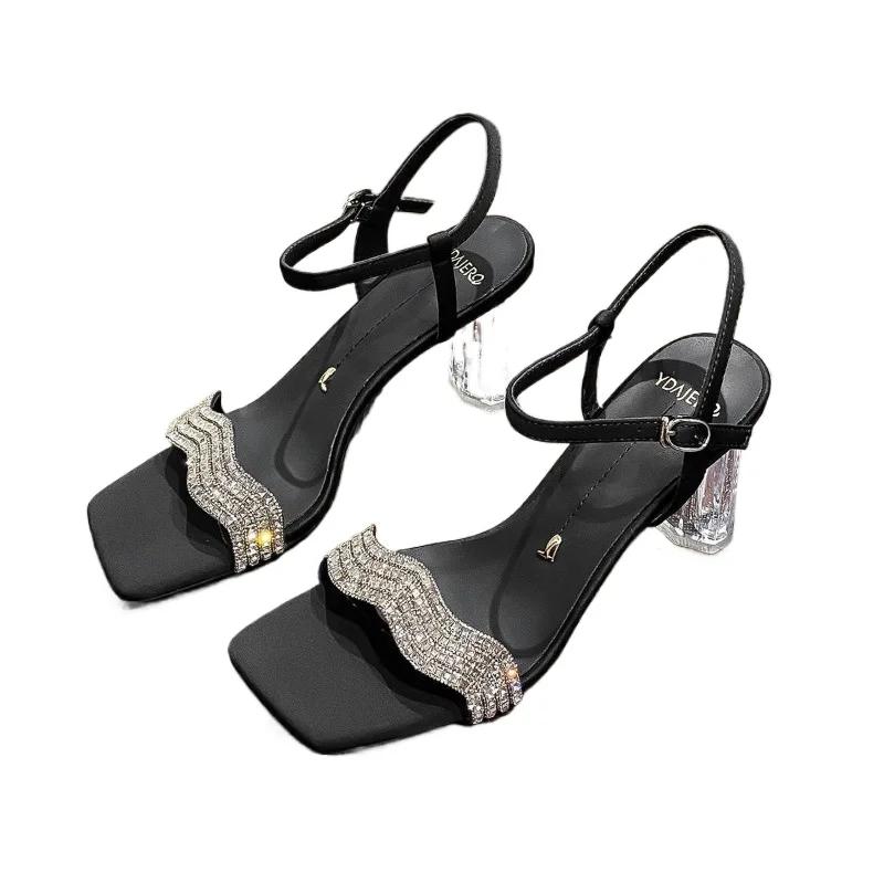 Schuhe für Damen 2025 Neue Sommer Schnallenriemen Absatz Damen Sandalen Mode Vielseitig Peeptoe Strass Eckige Zehenpartie Kleidsandalen