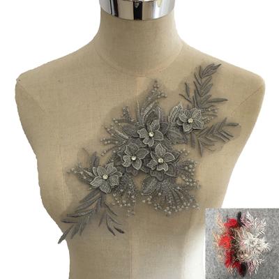 Hochwertige Strass-Blumenstickerei DIY Spitze Mesh-Spitzenkragen Nähen Dekorative Bekleidungsaccessoires