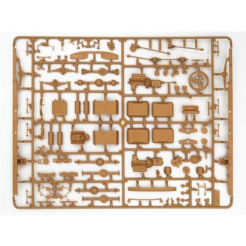 ICM 1/35 Soviet ZiL-131 KShM Command Vehicle Plastic Model