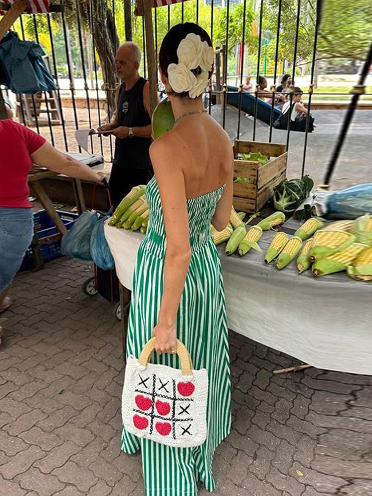 Полосатое платье миди без бретелек — фото 9