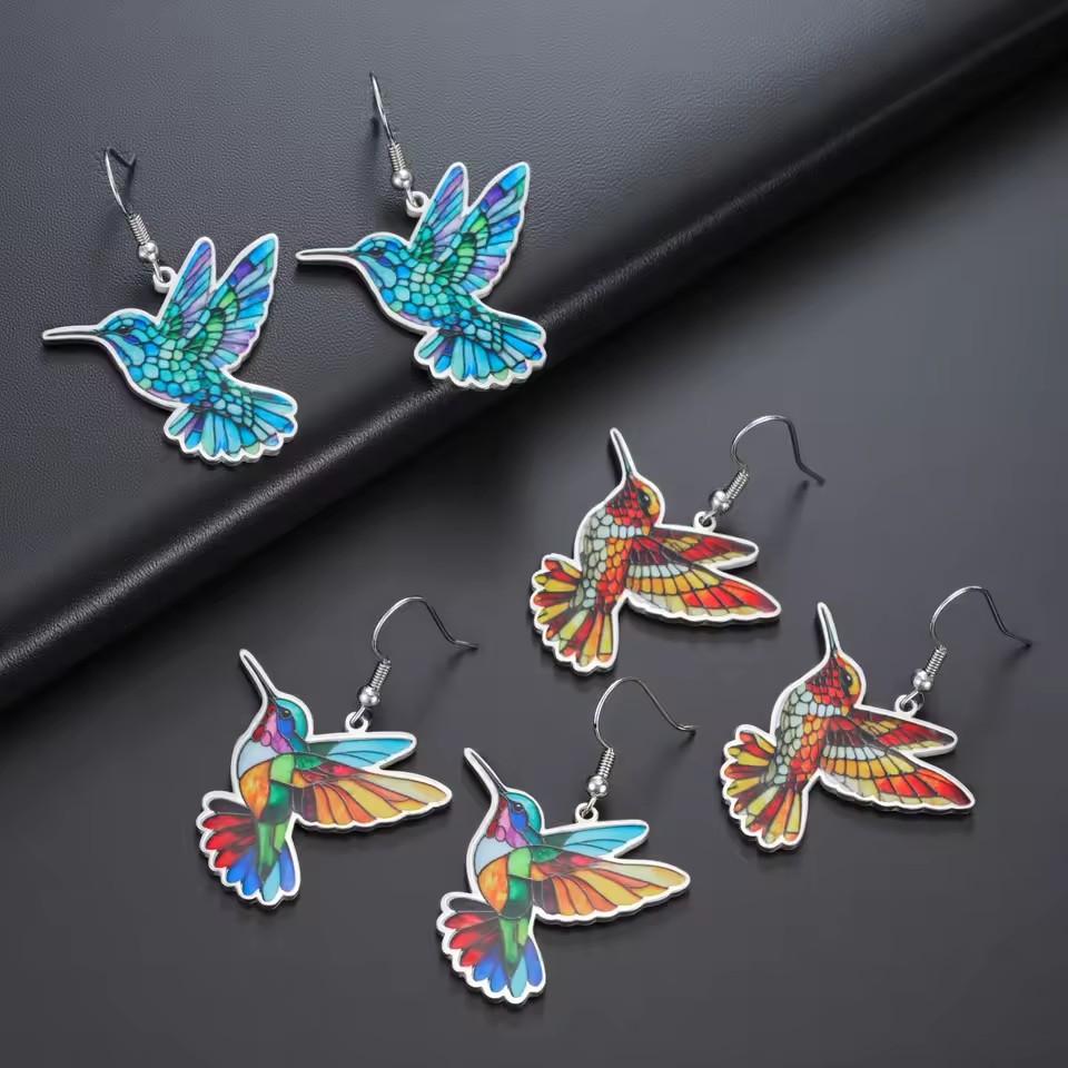Cazador Colorful Hummingbird Lapel Pins for Women Bird Brooch Stainless Steel Metal Pins Backpack Badges Jewelry Valentine Gift