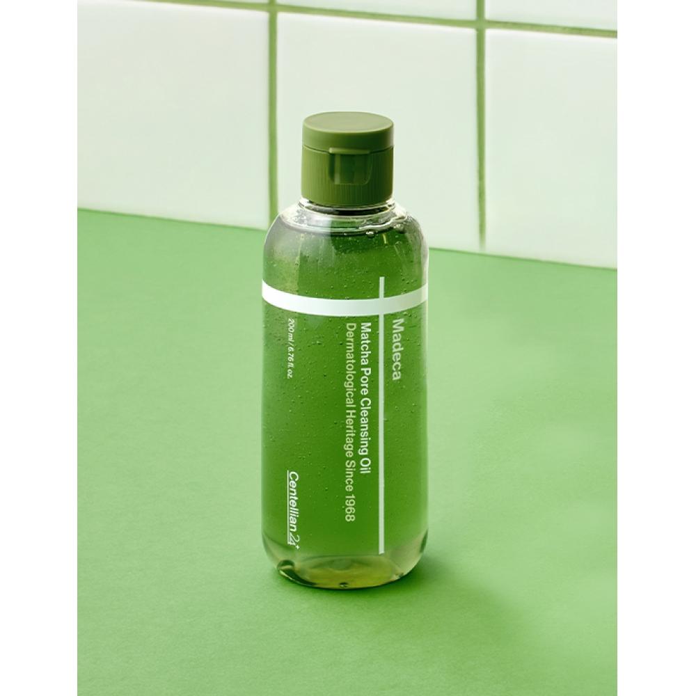 Dongkuwa Pharmaceutical Centellian 24 Madeca Matcha Pore Cleansing Oil 200ml