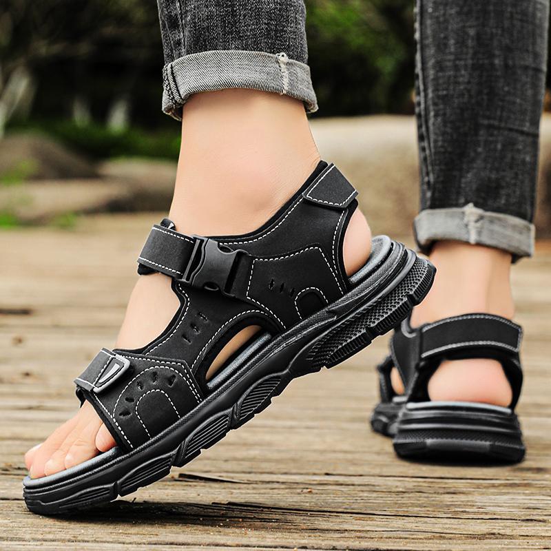 Fashion 2025 New Men's Sandals Breathable Outdoor Sport Sandals Comfortable Beach Flats Lightweight Quick-Dry Hiking Shoes for Men
