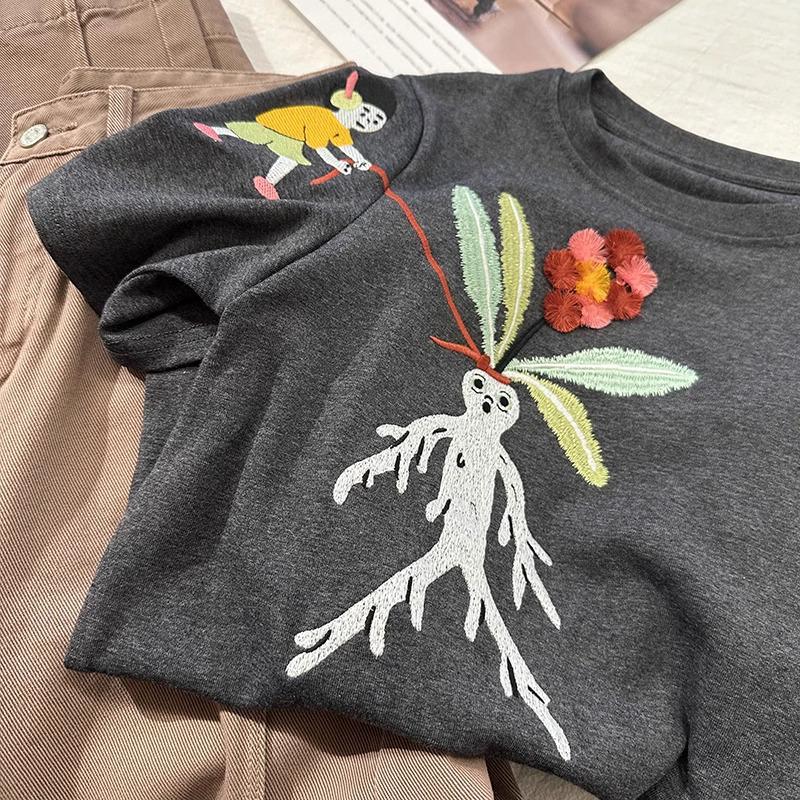 Nové jarní/letní dámské tričko s výšivkou, kulatým výstřihem a volným střihem