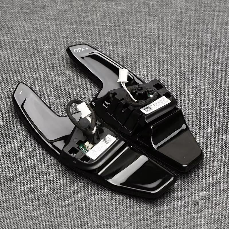 

Suitable for Volkswagen Golf 8 Arteon Touareg MK2 Touareg TRC TAI Passat variant B8 LCD shift paddles extended style 3