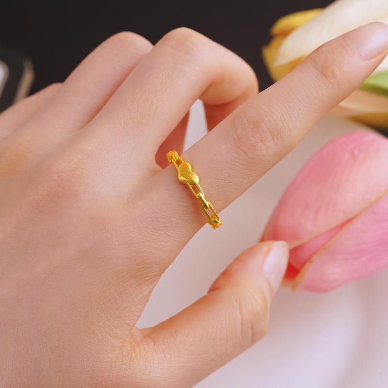 Exquisite Sand Gold Open Ring for Women: High-End Niche Design, Light Luxury Style, Long-Lasting Color, Imitation Gold.