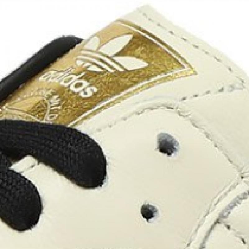 Choose 1 Of The 3 Adidas Samba Ogs