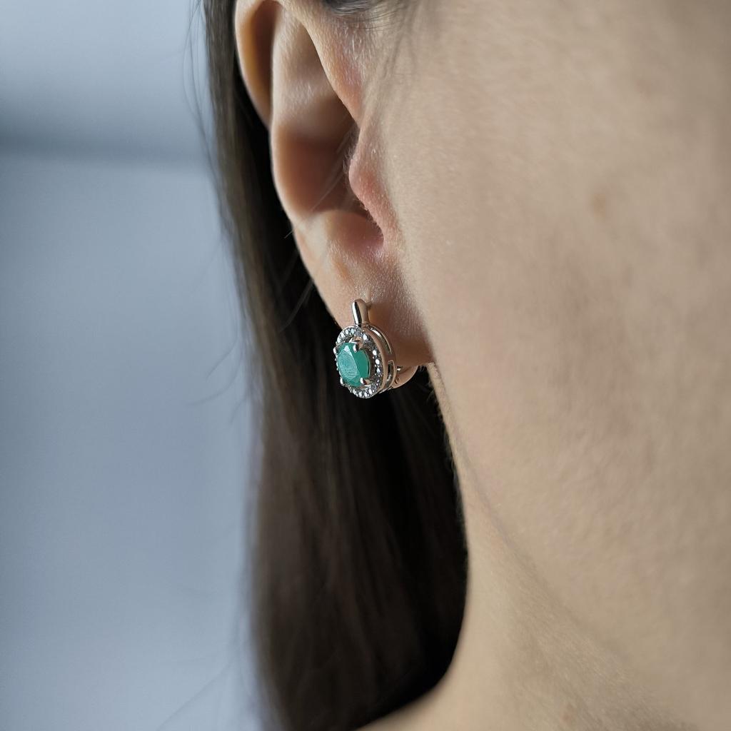 Silver Earrings with a Natural Emerald 2.028ct (2206101)