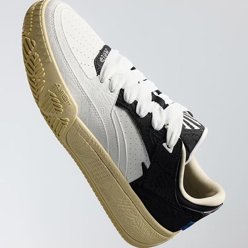 Anta Kyrie Irving HELA CODE Casual Sneakers