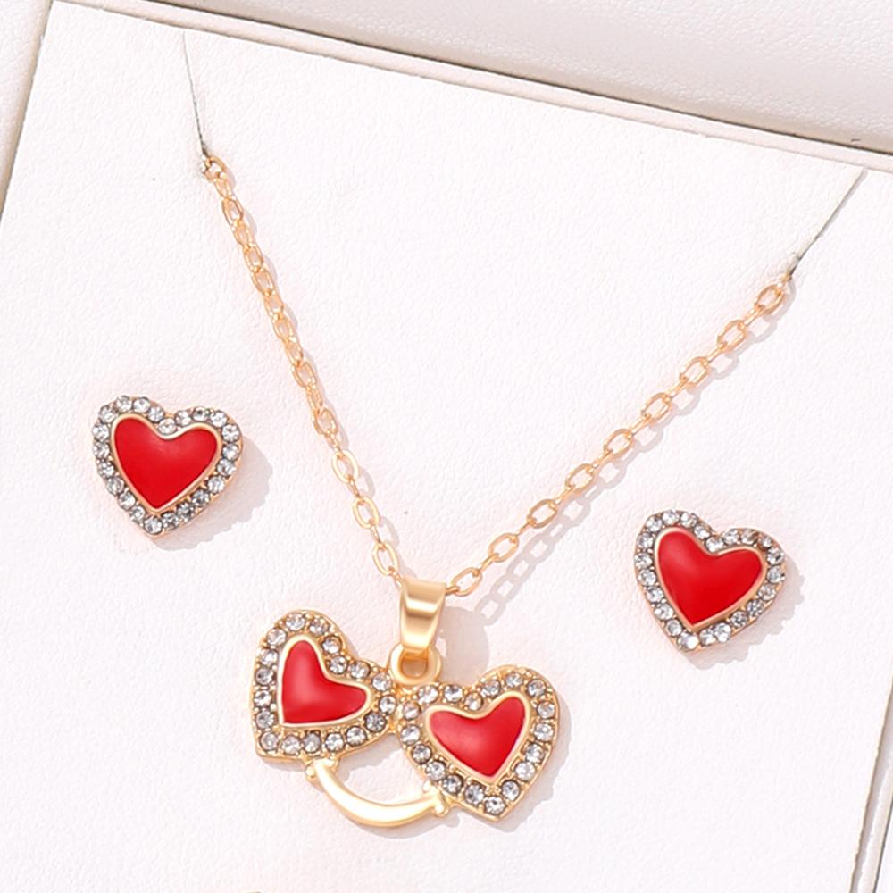4 Piece Set Women Oil Dripping Love Highend Feeling Diamond Studded Fashionable Peach Heart Ring Earring Necklace Set Accessorie