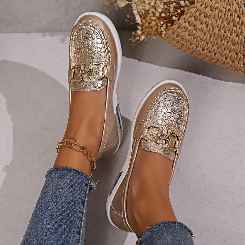 Móda Nová Velká Velikost Kovová Spona Dekorativní Klínek Silná Podrážka Střední Výstřih Pohodlné Protiskluzové Odolné Dámské Jednoduché Boty