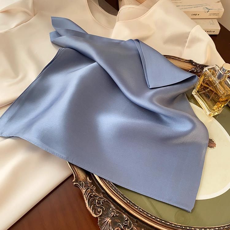 Solid Color Small Square Scarf for Women, Simple Korean Style, Versatile for Spring and Summer, Suitable for Professionals, Bank Employees