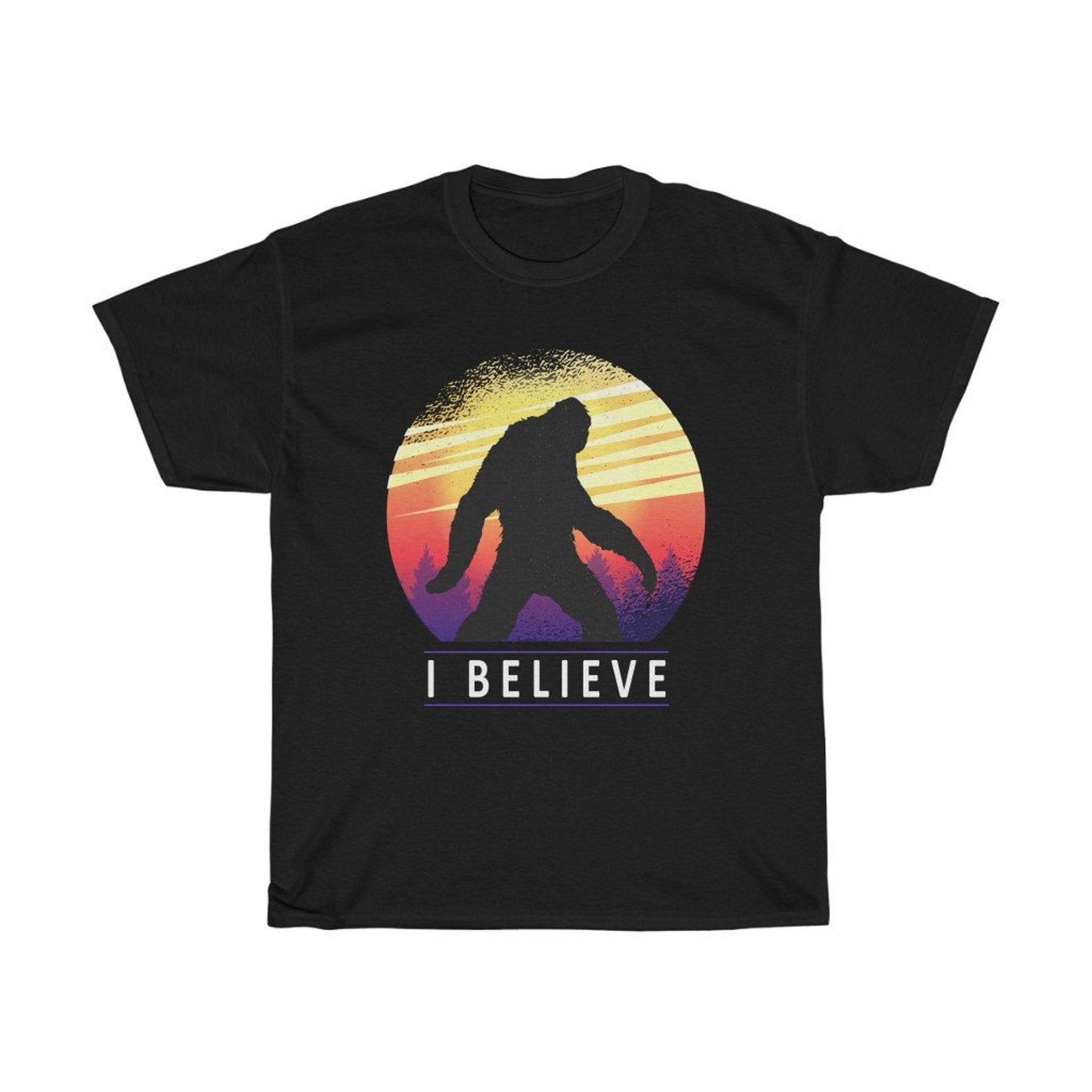 I Believe in Bigfoot T-Shirt, Sasquatch Graphic Tee 2XL