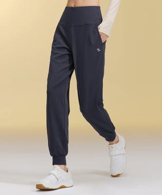 Partea inferioară (Îmbrăcăminte damă) – Pantaloni sport
