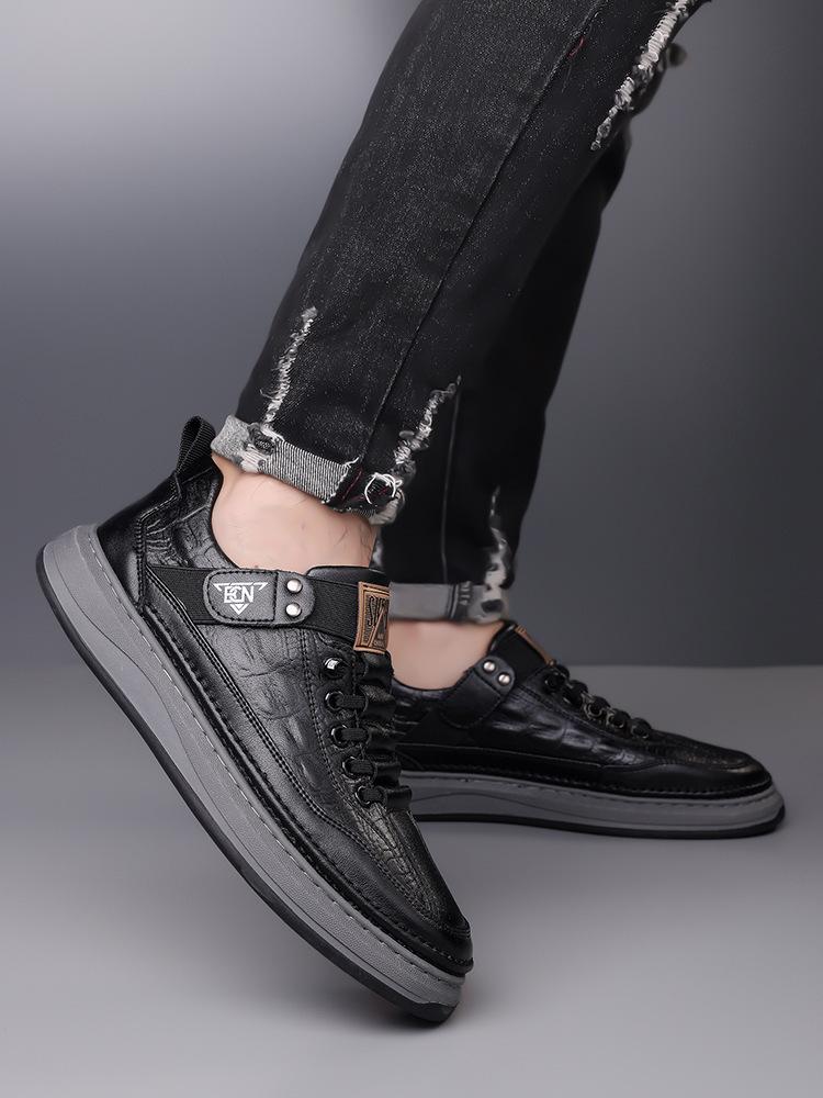 Spring and Autumn New Men's Handmade Online Casual Leather Shoes Men's Versatile Fashion Board Shoes Little White Shoes One Pedal Student Shoes