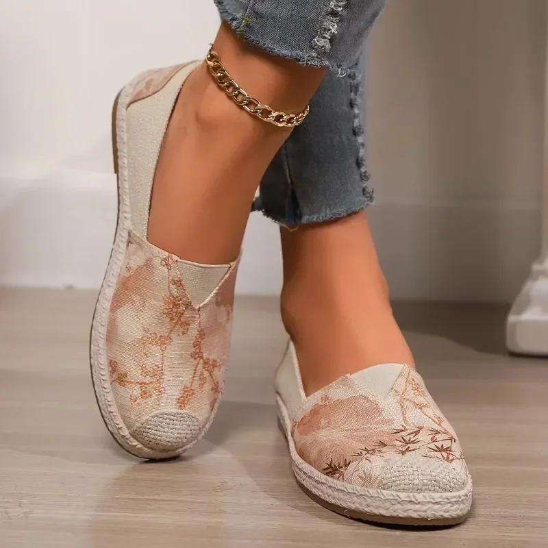 Fashion Women's Heeled Shoes Square Heel Anti-slip Round Head Shallow Mouth Women Shoes Breathable Spring Autumn Outdoor Leisure Loafers