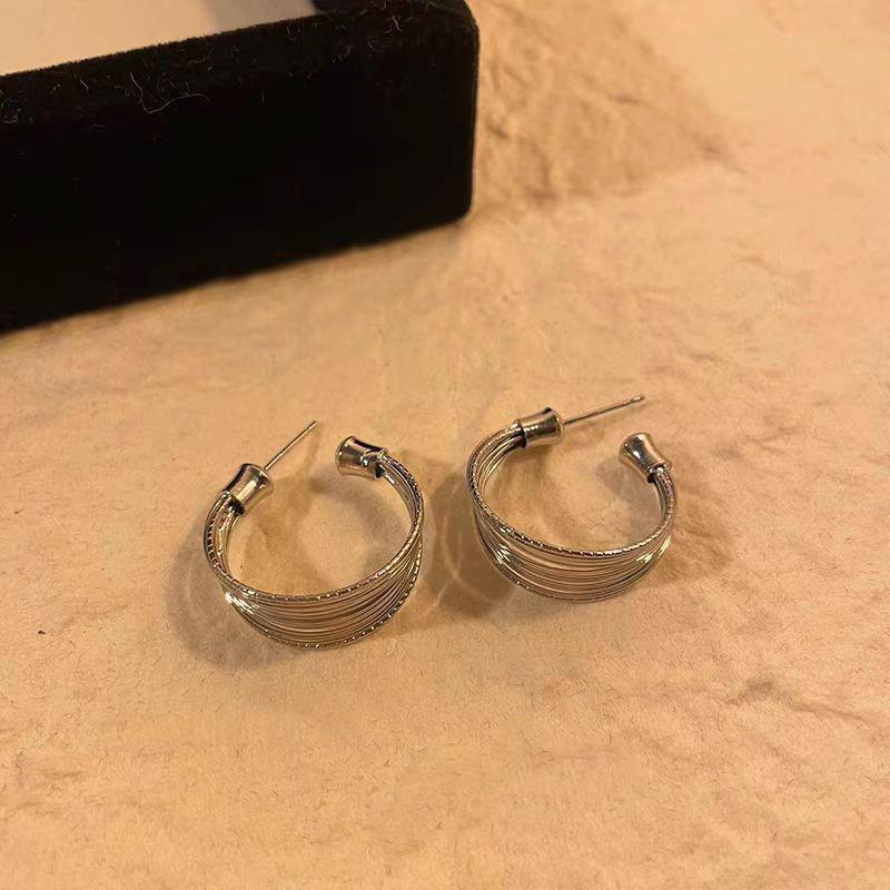 Elegant Silver Metal C-Shaped Multi-Layer Coil Earrings for Women - High-End Niche Design