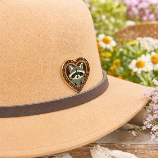 Brooch Pin, Forest Animals Heart-Shaped Brooch, Thickened Zinc Alloy Badge, Enamel Paint Tree Hole Secure Pin for Coat Hat Backpack Gift