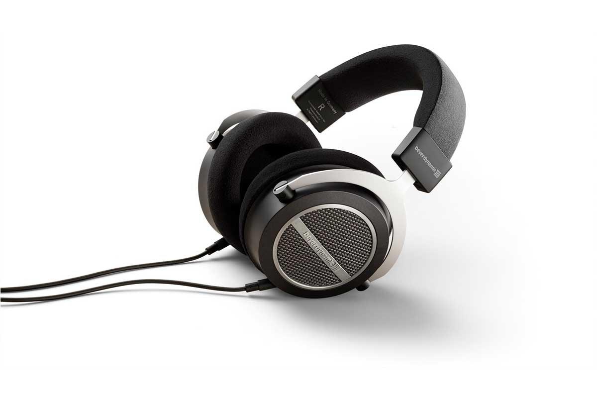 

beyerdynamic AMIRON HOME чорний